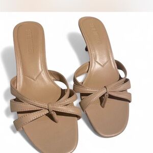 Steve Madden Tan Women's Cary Sandals
